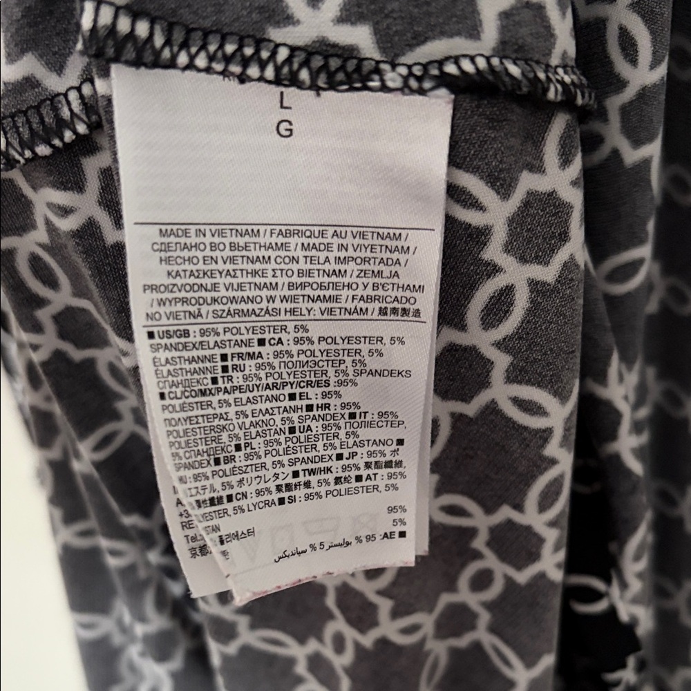 Banana Republic Black and White Geometric Maxi Dress - Picture 5 of 5